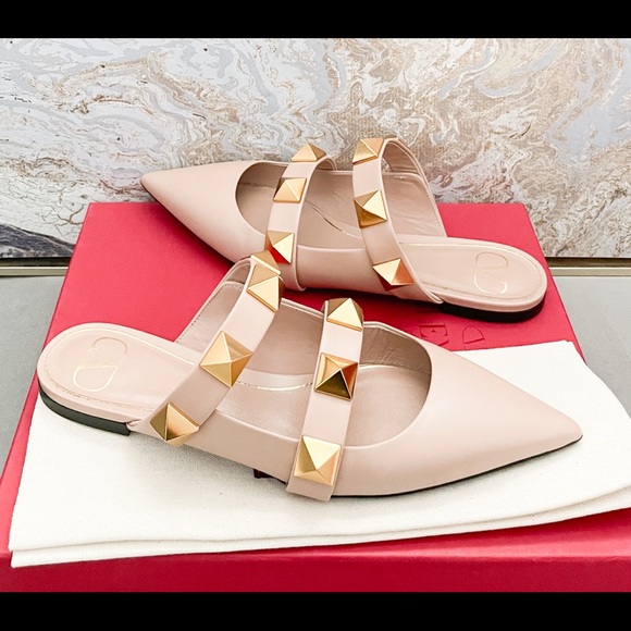Sold! New! Valentino Calfskin Roman Stud Flat Mules - Picture 8 of 10